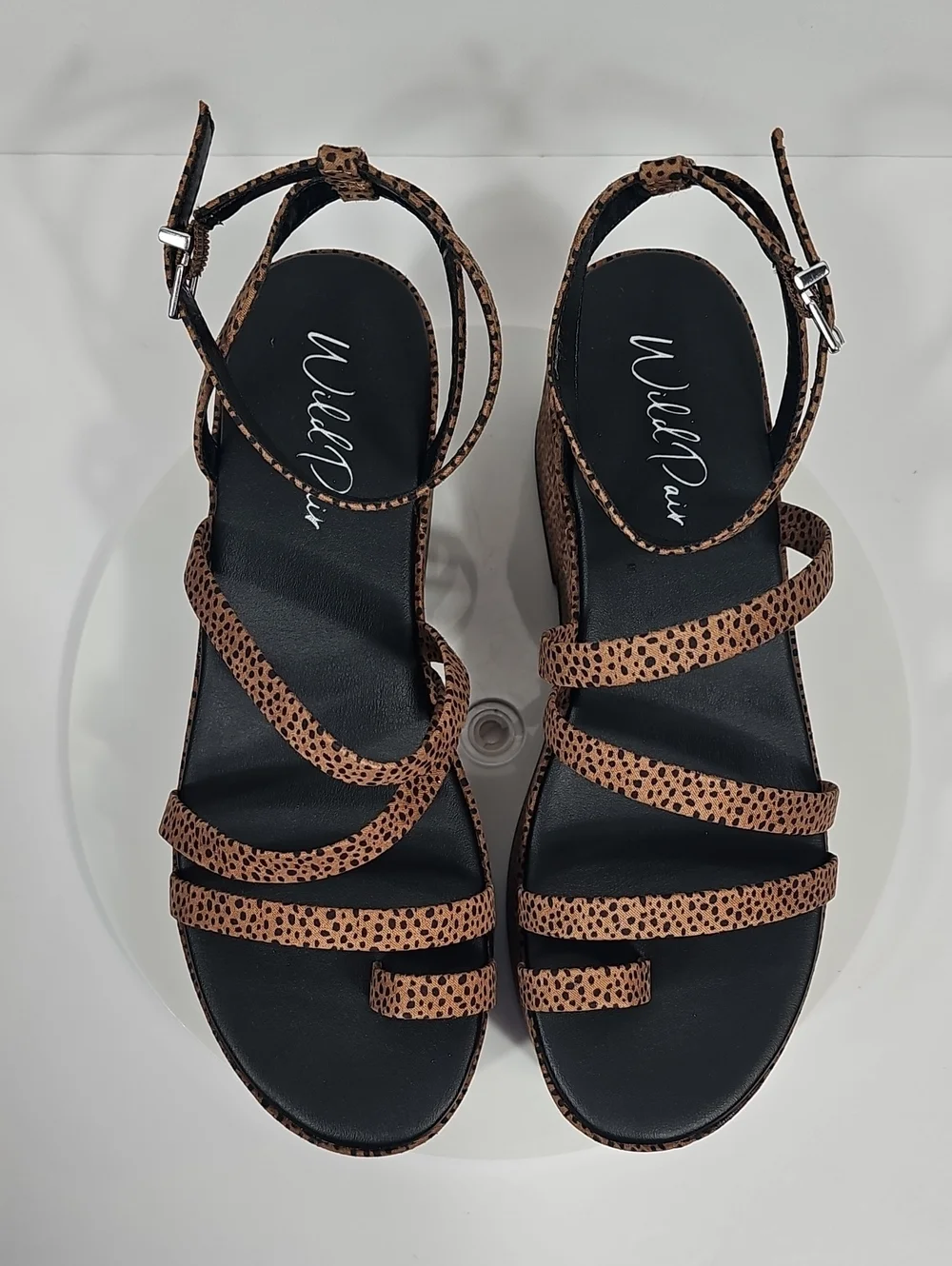 NIB Wild Pair Dottye Leopard Platform Sandals Festival Y2K Size 10 Western Bratz